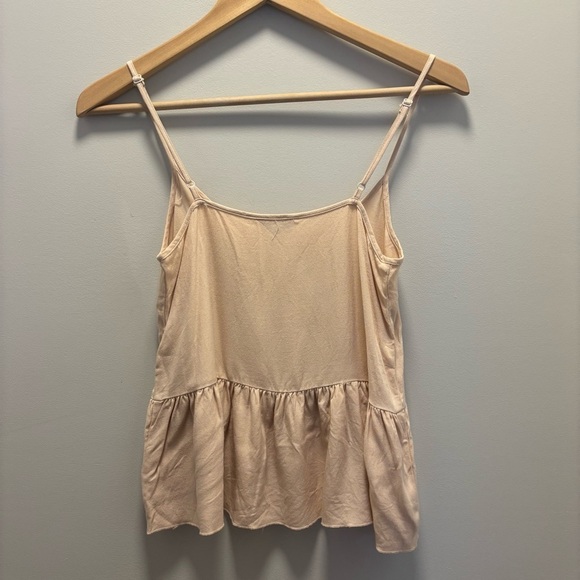 Aritzia Talula rayon tank top with adjustable straps - Picture 2 of 8